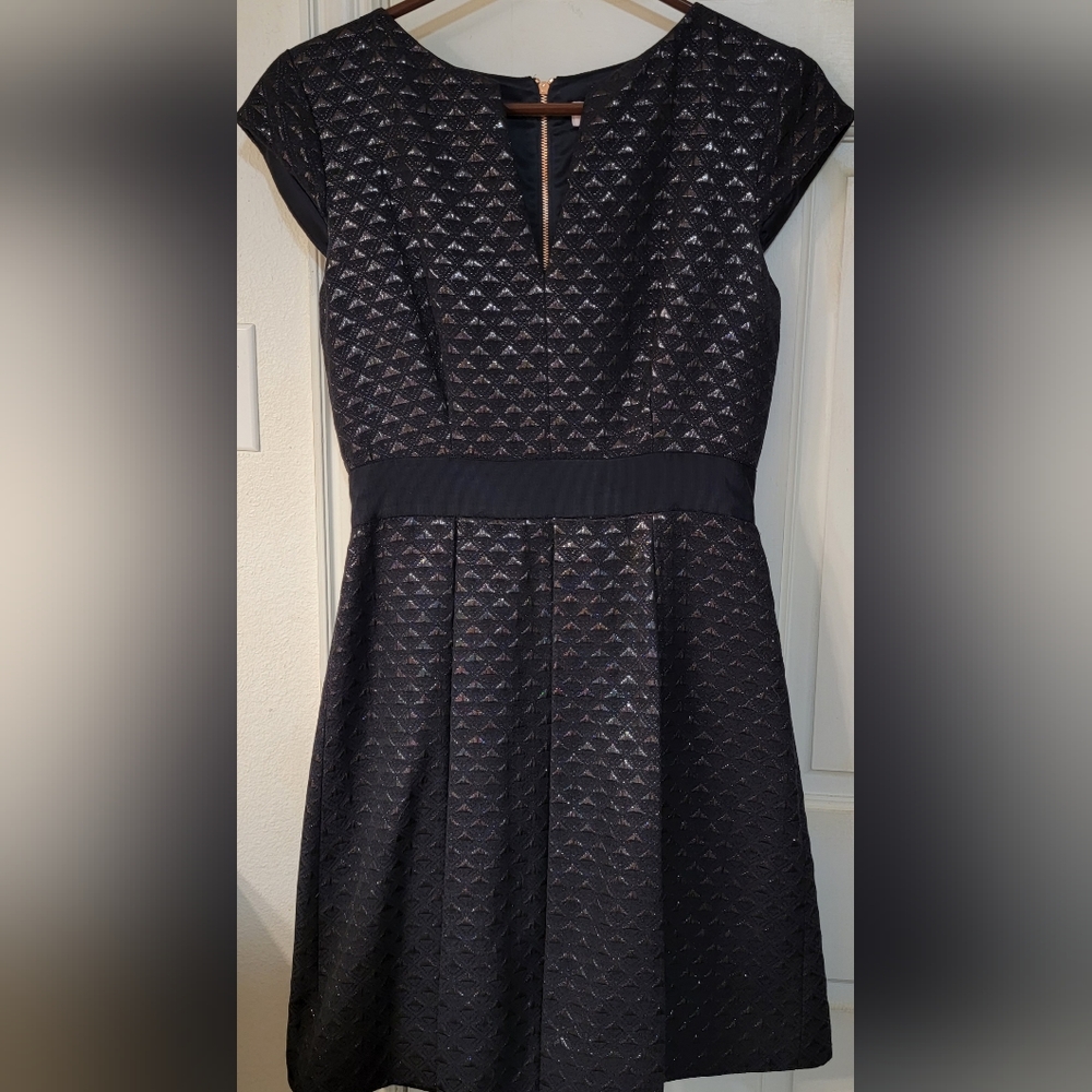 Ted Baker Carice Metallic Jacquard Capsleeve Mini Dress, Dark Navy, Size 2 TB - Picture 3 of 6